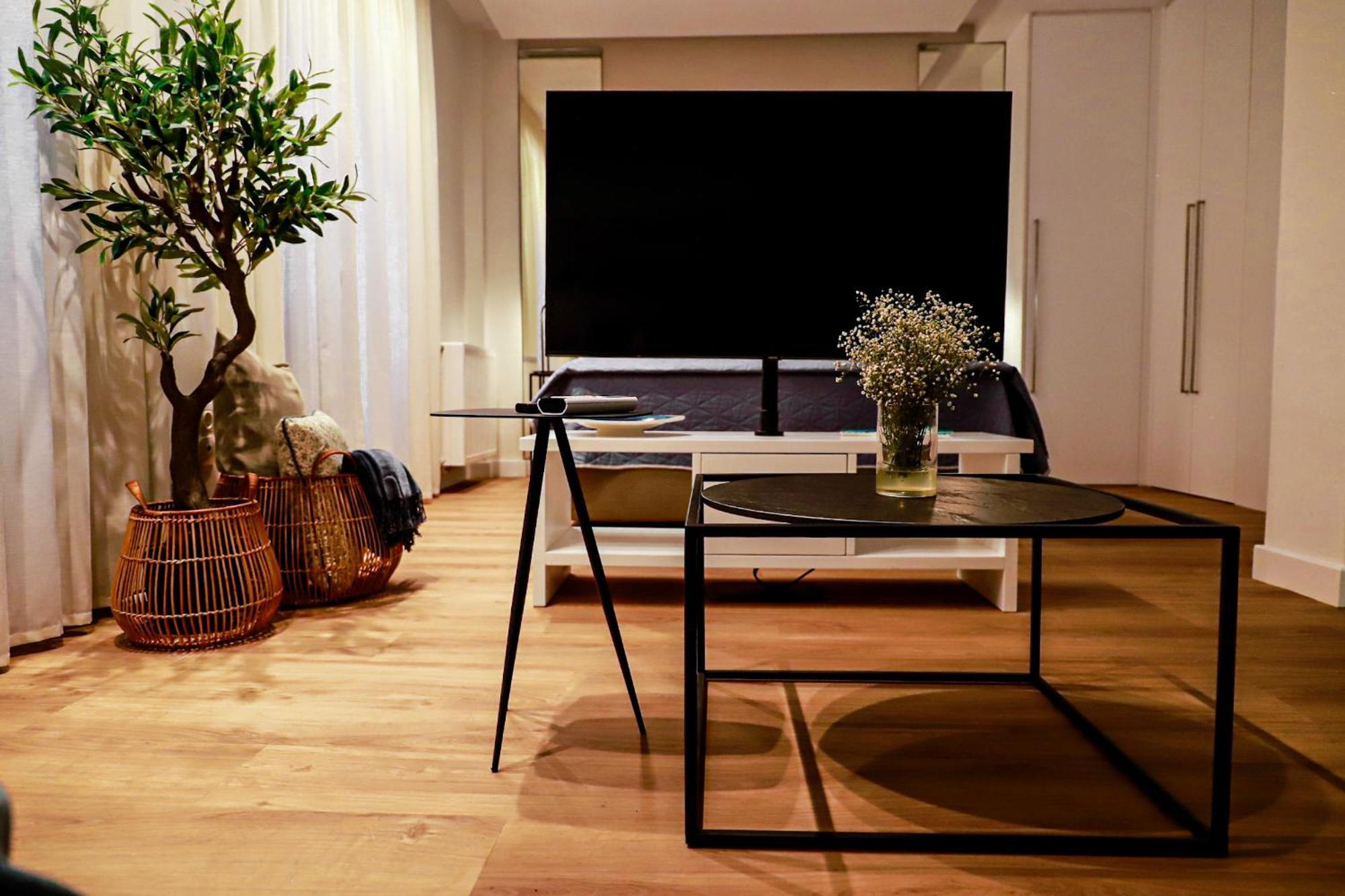 Renovated Apartment With Roof Garden Access, 15 M Walk To Acropolis Atenas Exterior foto