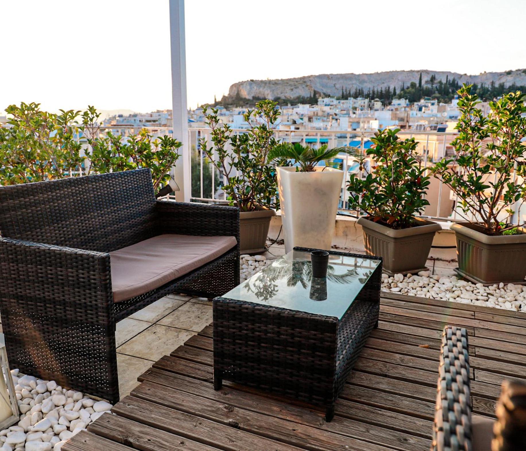 Renovated Apartment With Roof Garden Access, 15 M Walk To Acropolis Atenas Exterior foto